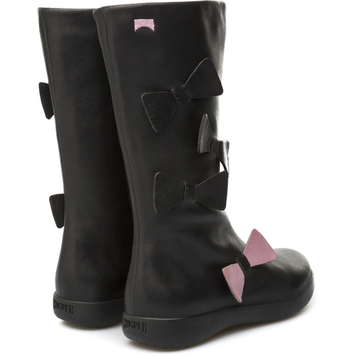 Camper bow boot