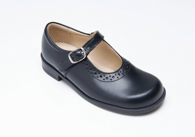 girls narrow school shoes
